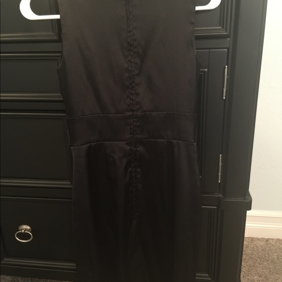 Little black dress - Picture 4 of 4