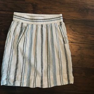 LOFT Cotton/linen striped skirt with pockets!