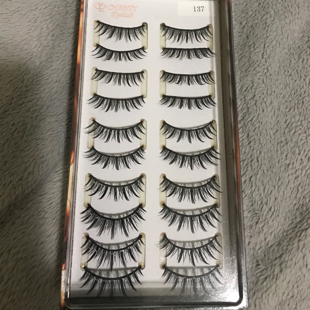 Makeup eyes
