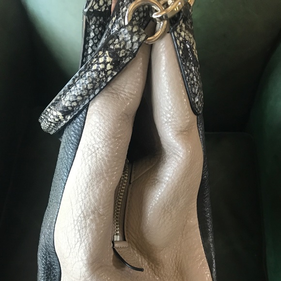 Coach purse - Picture 1 of 6