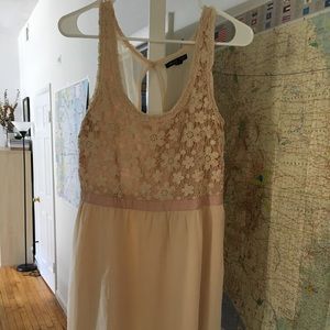 Soft pale pink/cream dress