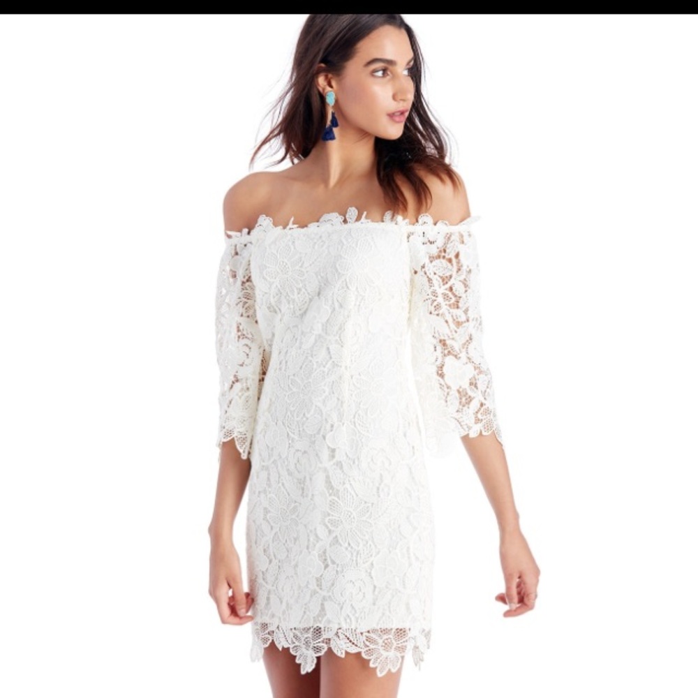 Astr dress NEW