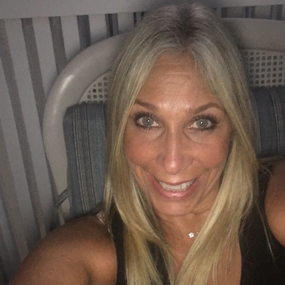 Meet your Posher, Donna