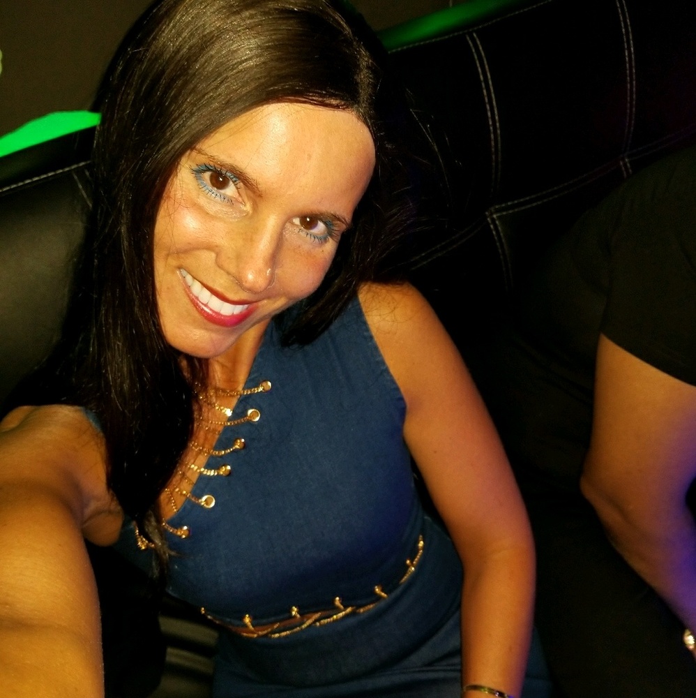 Meet your Posher, Tina