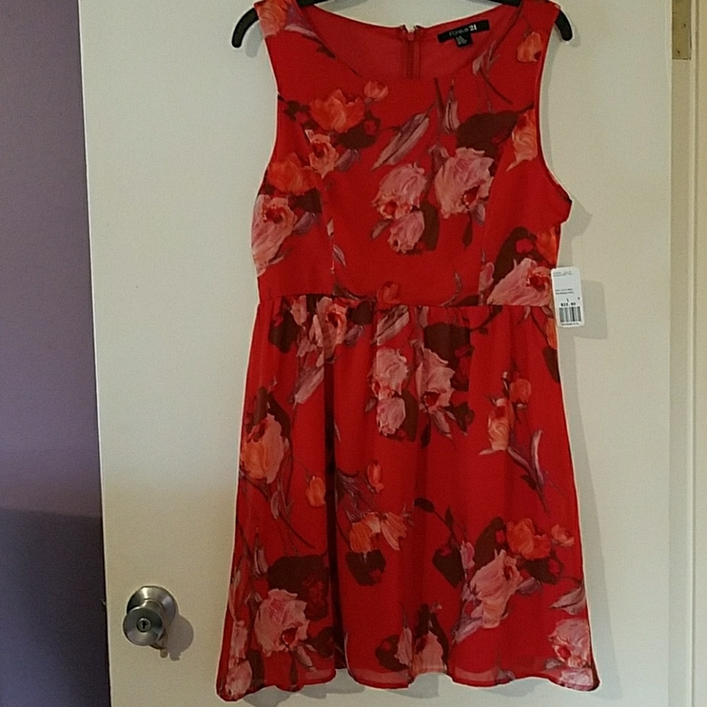 NEW  Forever 21 red floral sleeveless dress nwt