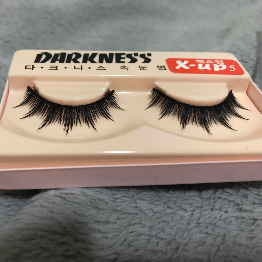 Makeup eyelash