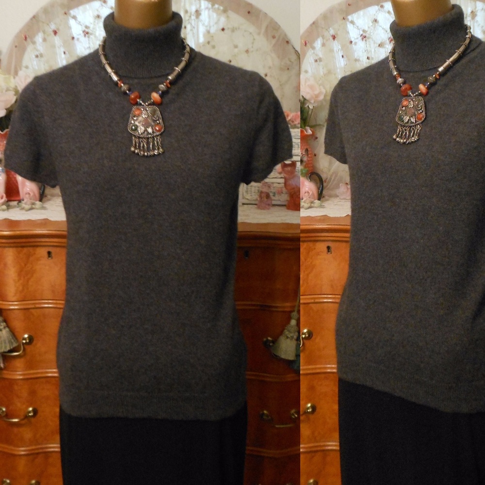 Sold Philosophy Cashmere S/S Turtleneck Sweater M