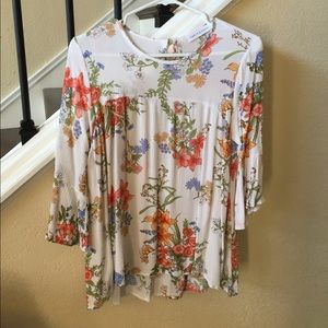 Chris & Carol maternity top