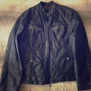 Guess Men's leather "Bomber Jacket." Sz M
