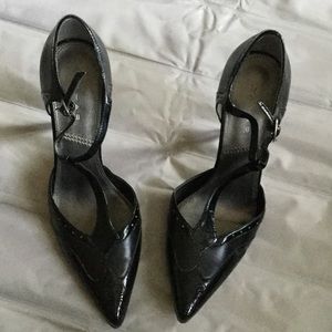 Black Mary Jane Style heel, pointed toe