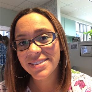 Meet your Posher, Devin