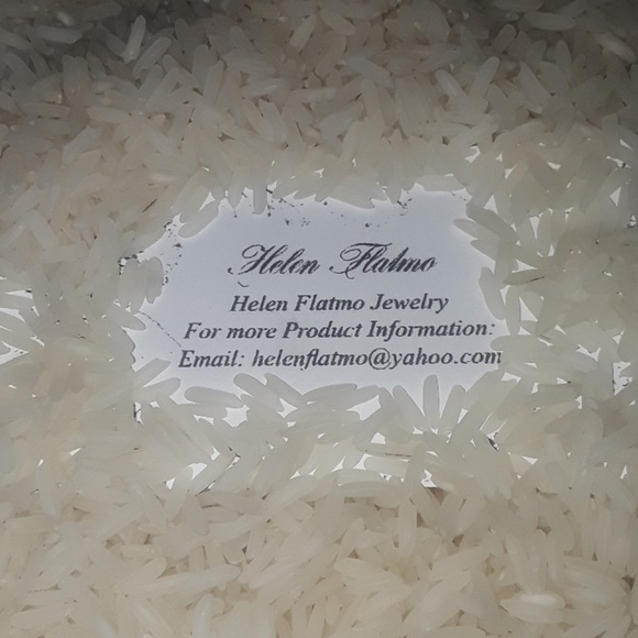 NWT fuschia crystal drop and shell earrings - Picture 3 of 4