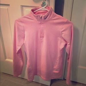 Nike Women's 1/4 zip pullover