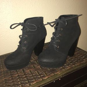 Black Mossimo Supply Co Booties!!