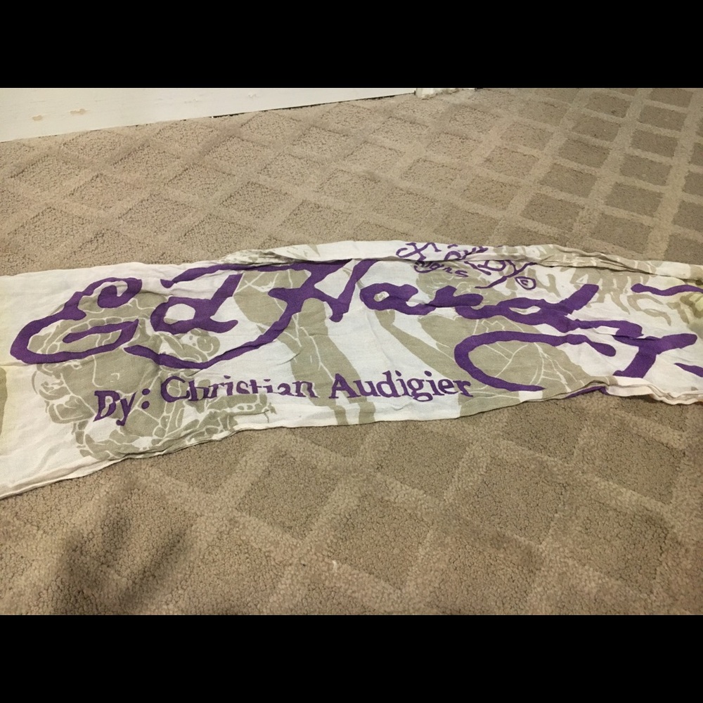 Ed Hardy scarf