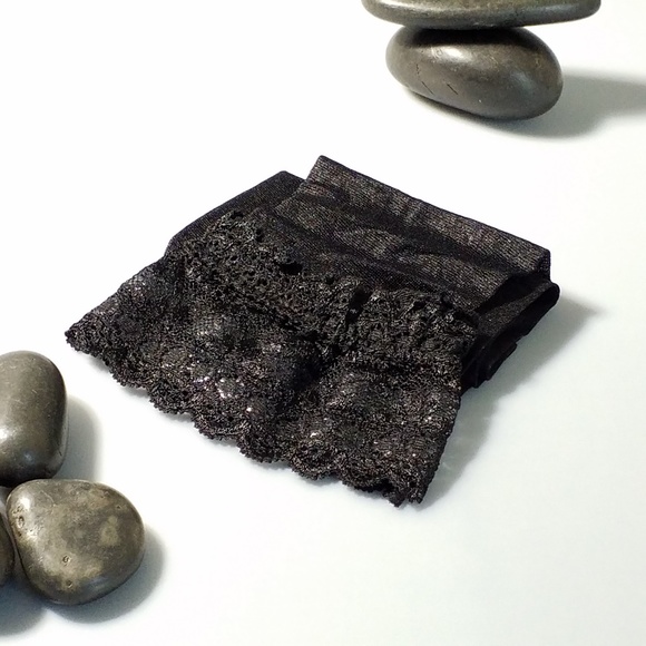 Women Stockings, Tights, Leggings - Picture 2 of 5