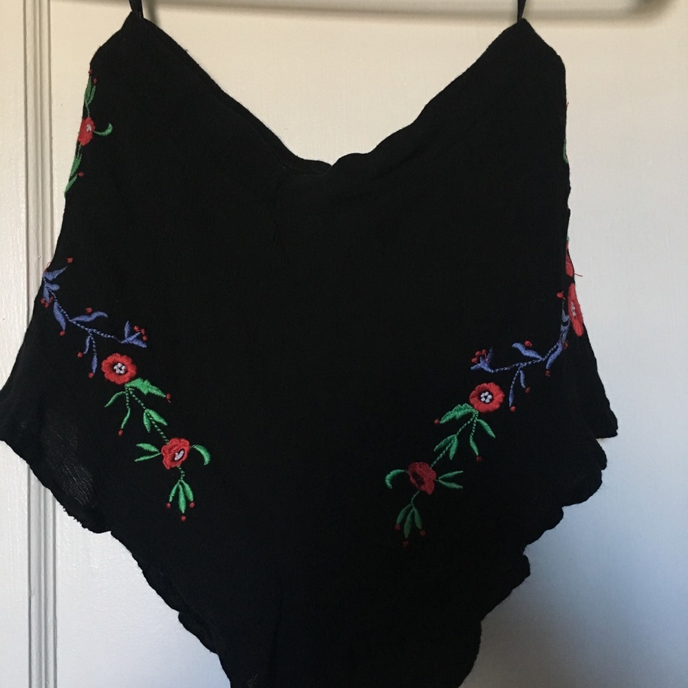 Forever 21 black gauze embroidered ruffle shorts