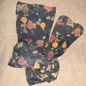 Vera Wang Floral Tights