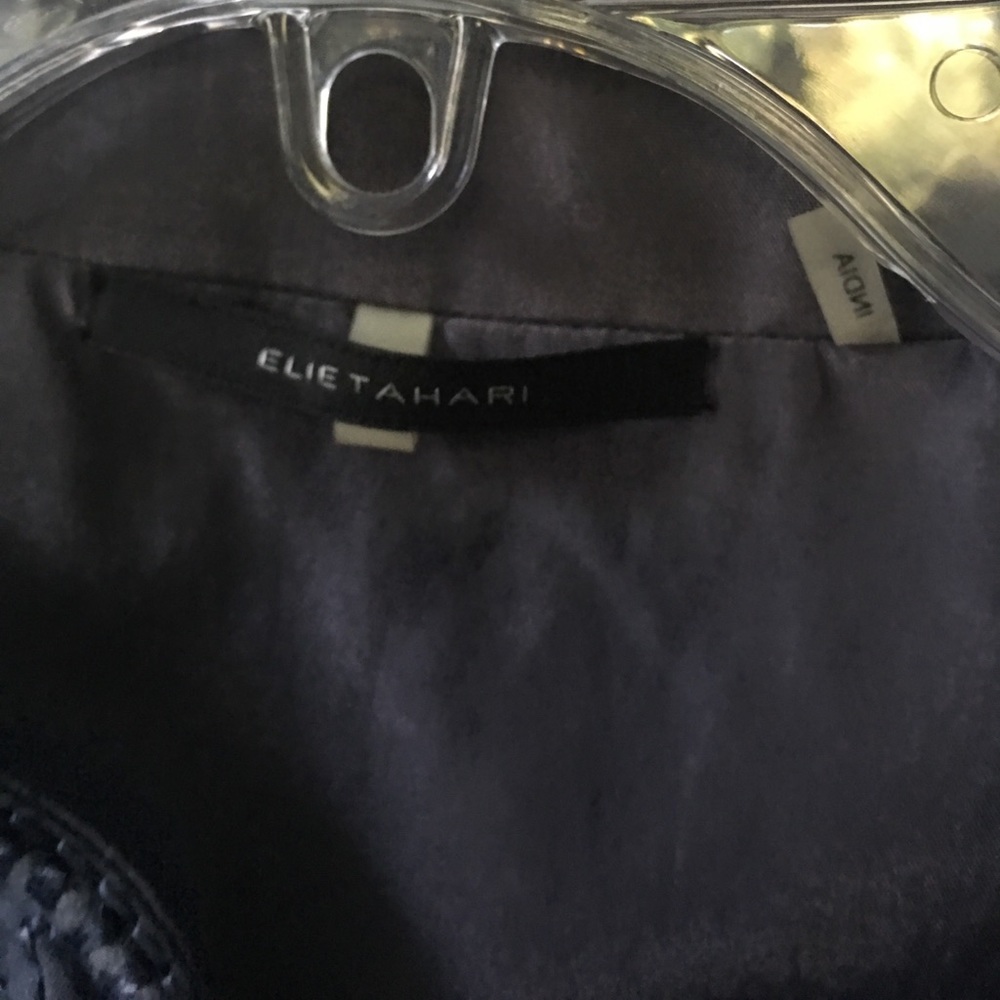 Top - Picture 2 of 2