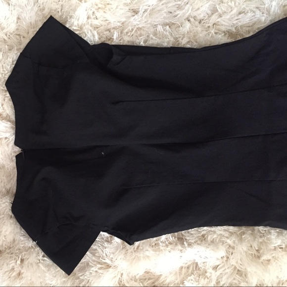 THE PERFECT BLACK DRESS FOR A NIGHT OUT!!!!! - Picture 3 of 4