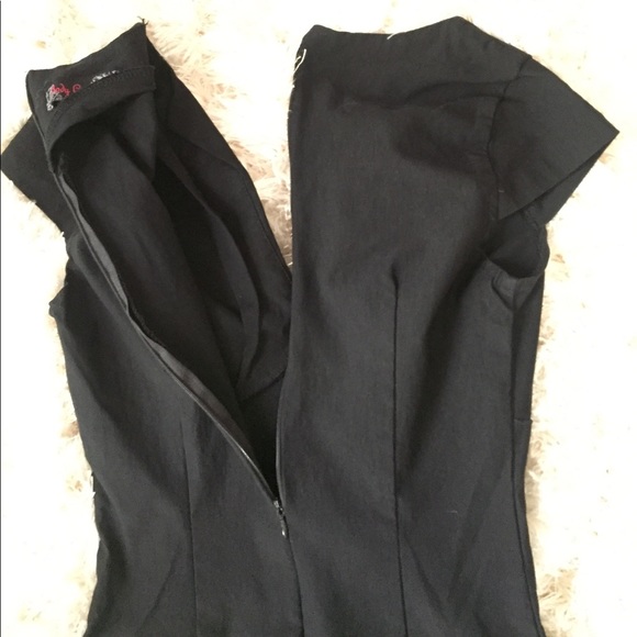 THE PERFECT BLACK DRESS FOR A NIGHT OUT!!!!! - Picture 4 of 4