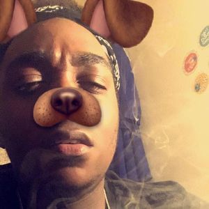 Meet your Posher, Derrick