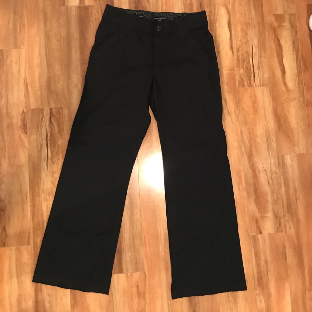 NWOT Lee No-Gap black pants.