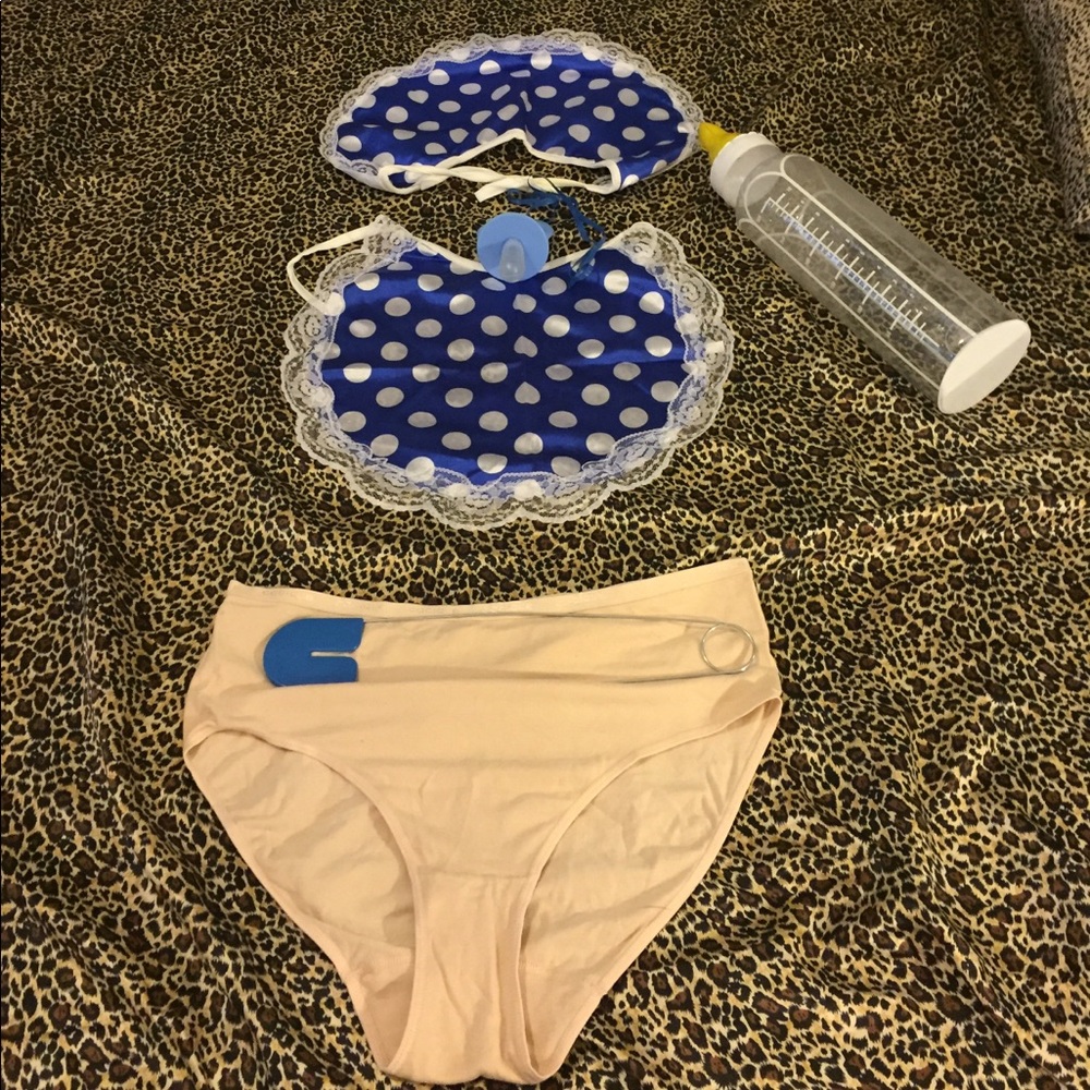 Men's funny baby Halloween costume - Picture 1 of 1