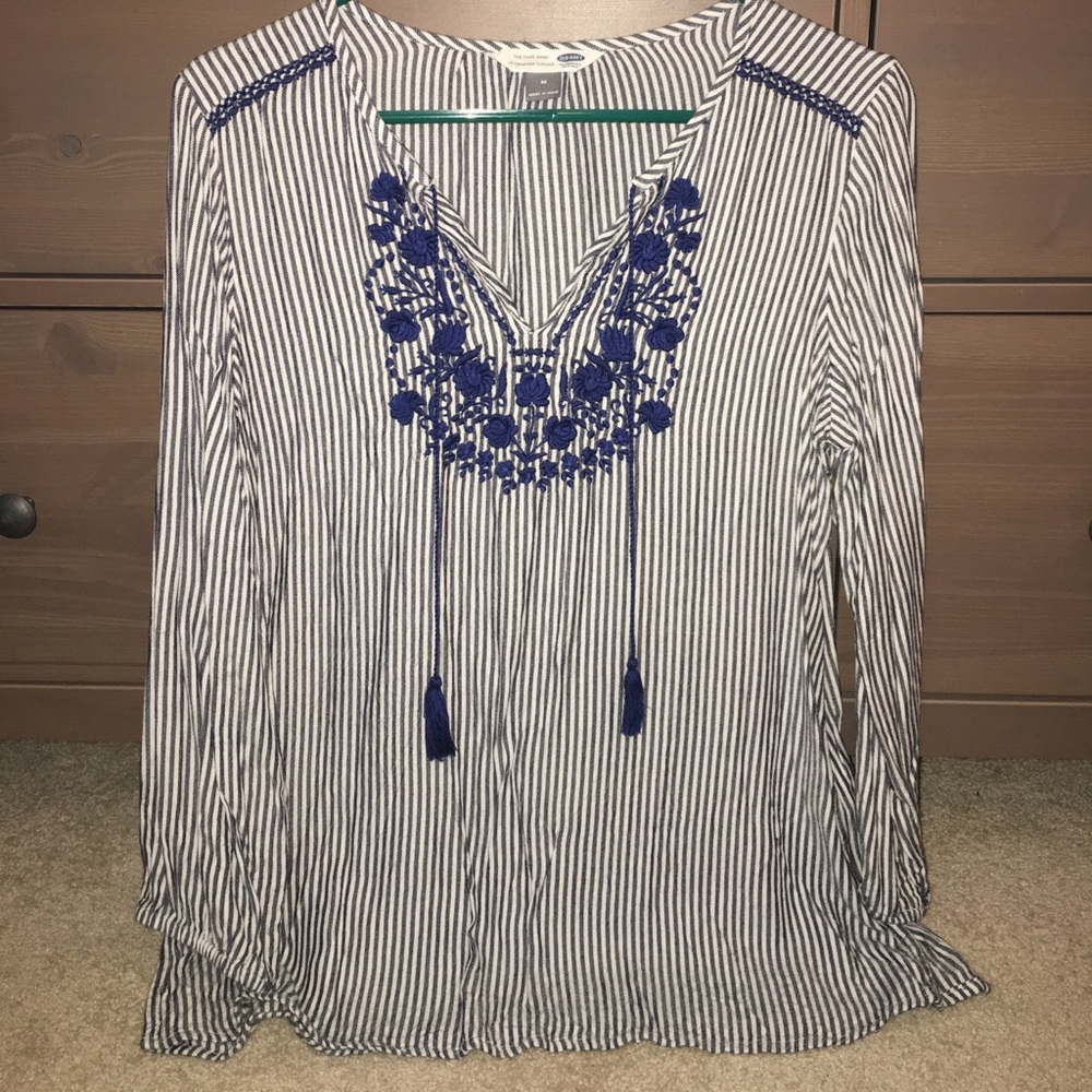 ✨NEW LISTING ✨  Blue/white striped tunic