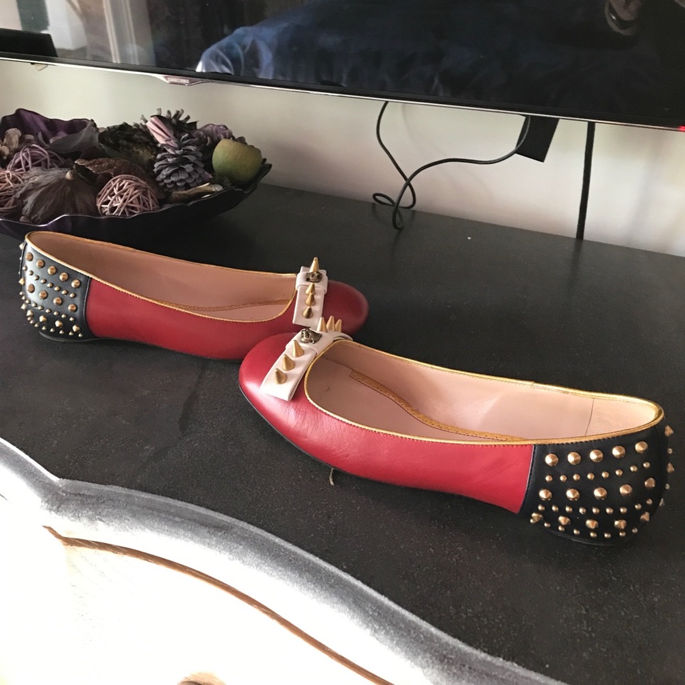 Gucci flats