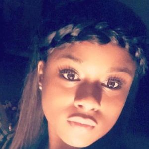 Meet your Posher, Tierra