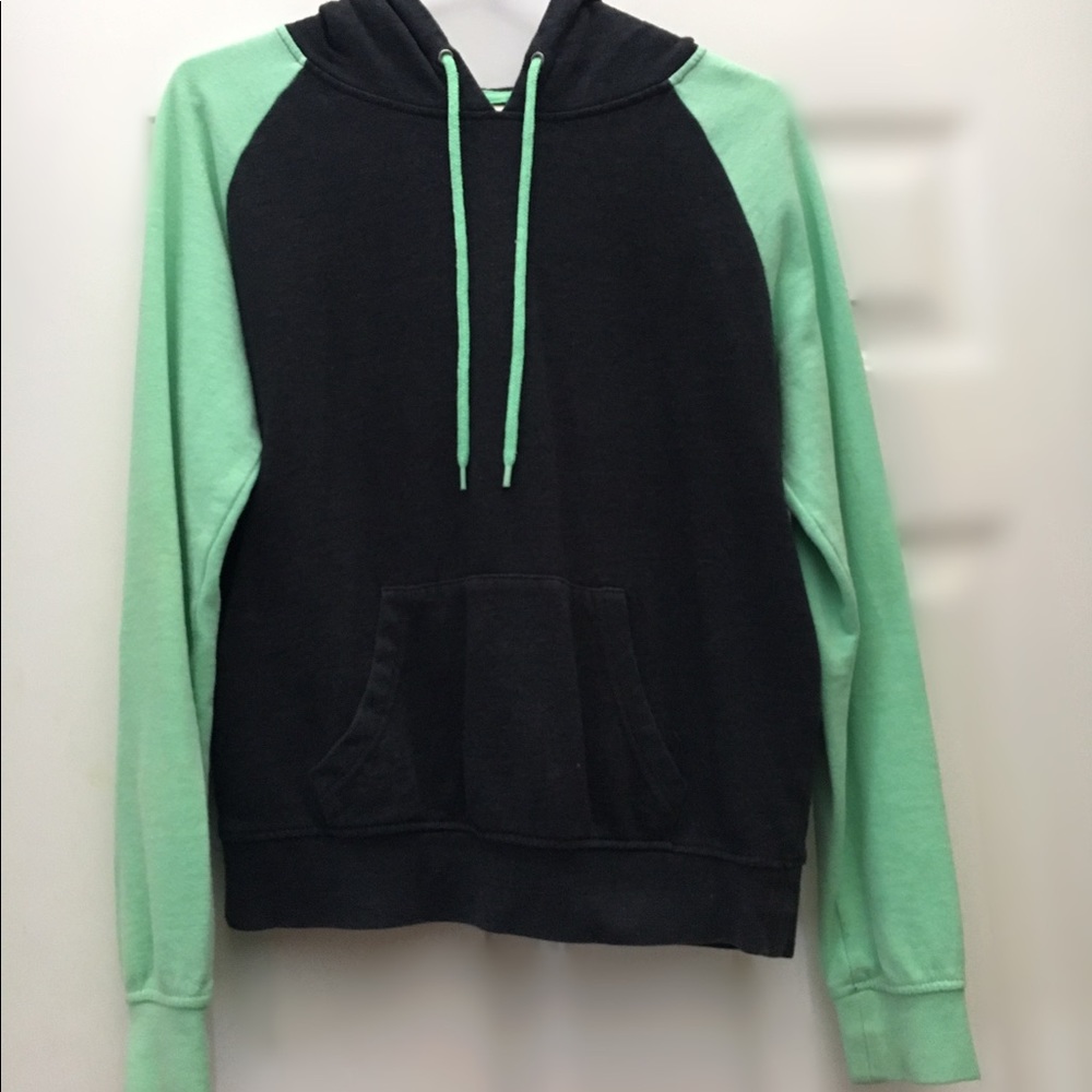 Zumiez Sweatshirt