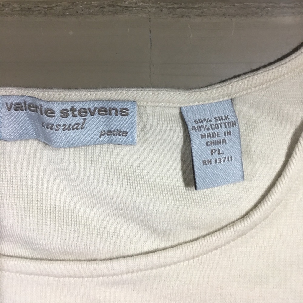 3 for $10 {Valerie Stevens} sleeveless top - Picture 3 of 7
