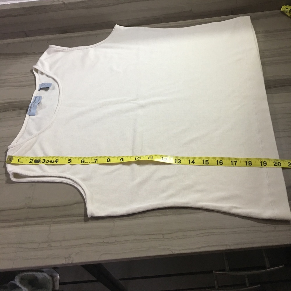 3 for $10 {Valerie Stevens} sleeveless top - Picture 5 of 7
