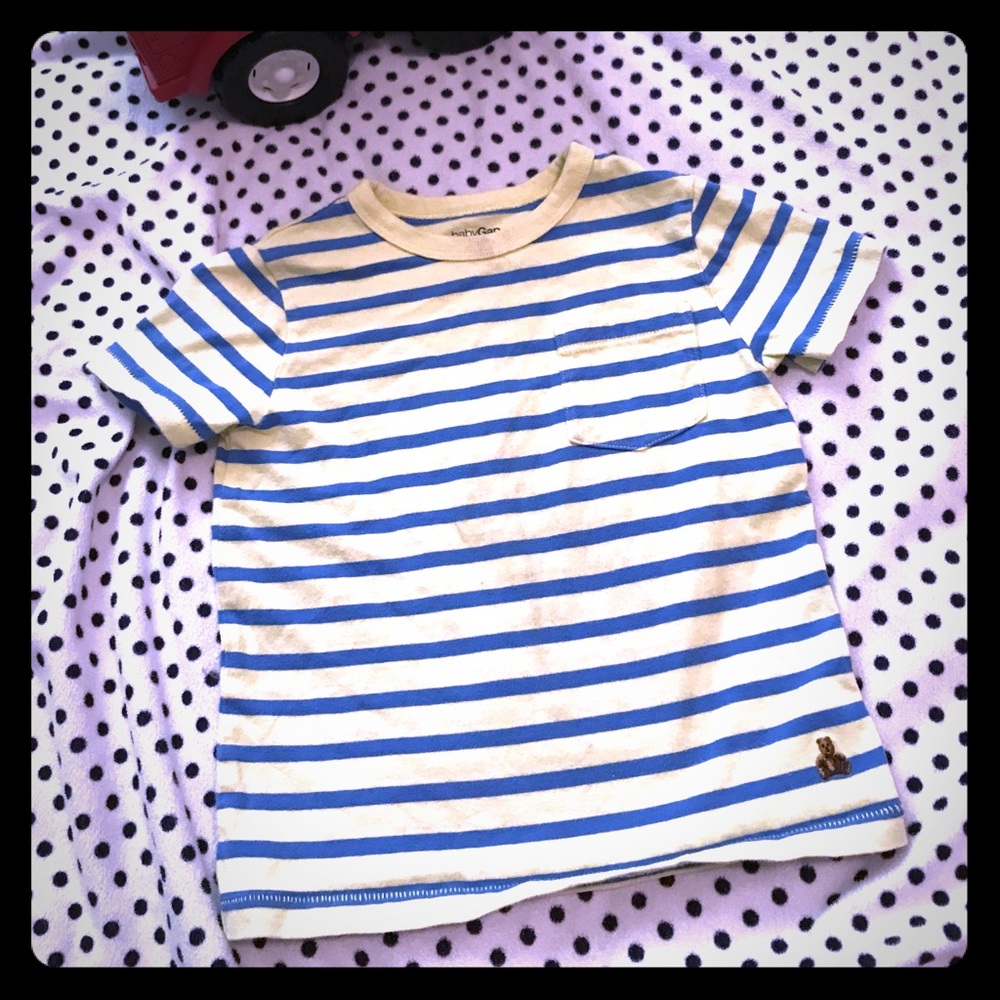 ✨ Baby Gap tee 2T