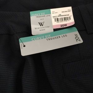 NWT NAVY HERRINGBONE CURVY FIT 20W