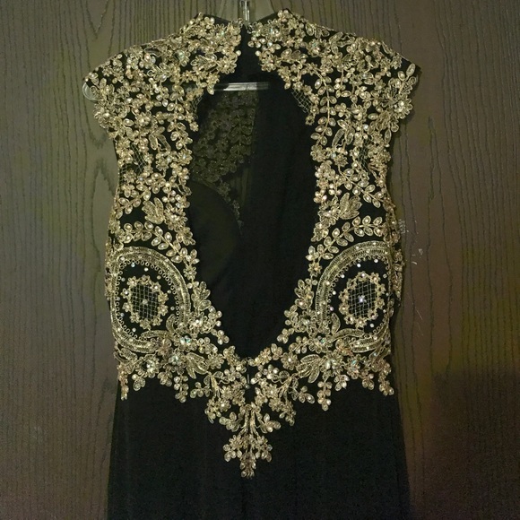 Prom Dress - Picture 2 of 3