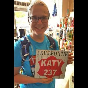 Meet your Posher, Joelle