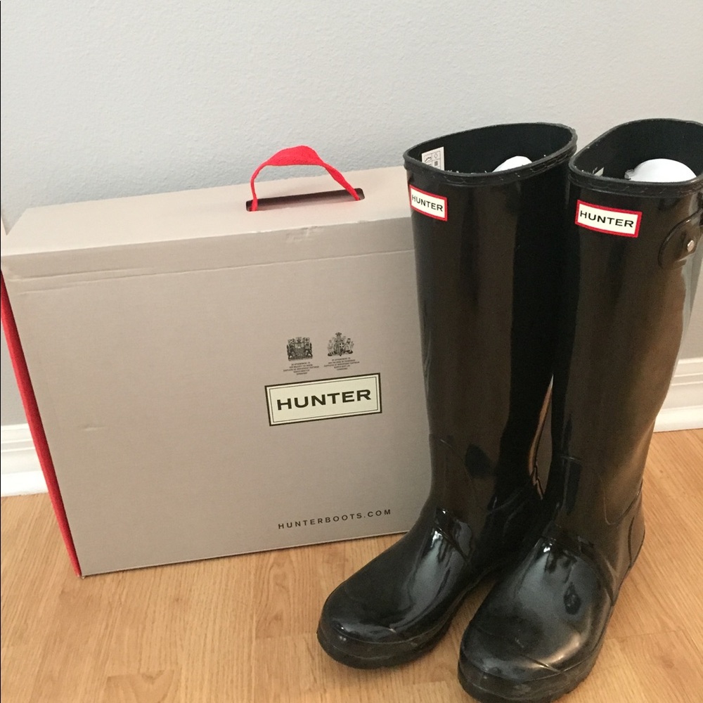 Hunter Boots - black glossed tall!