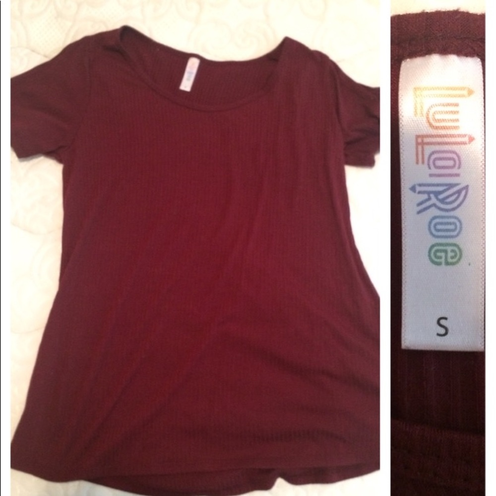 Lularoe Classic T in Maroon