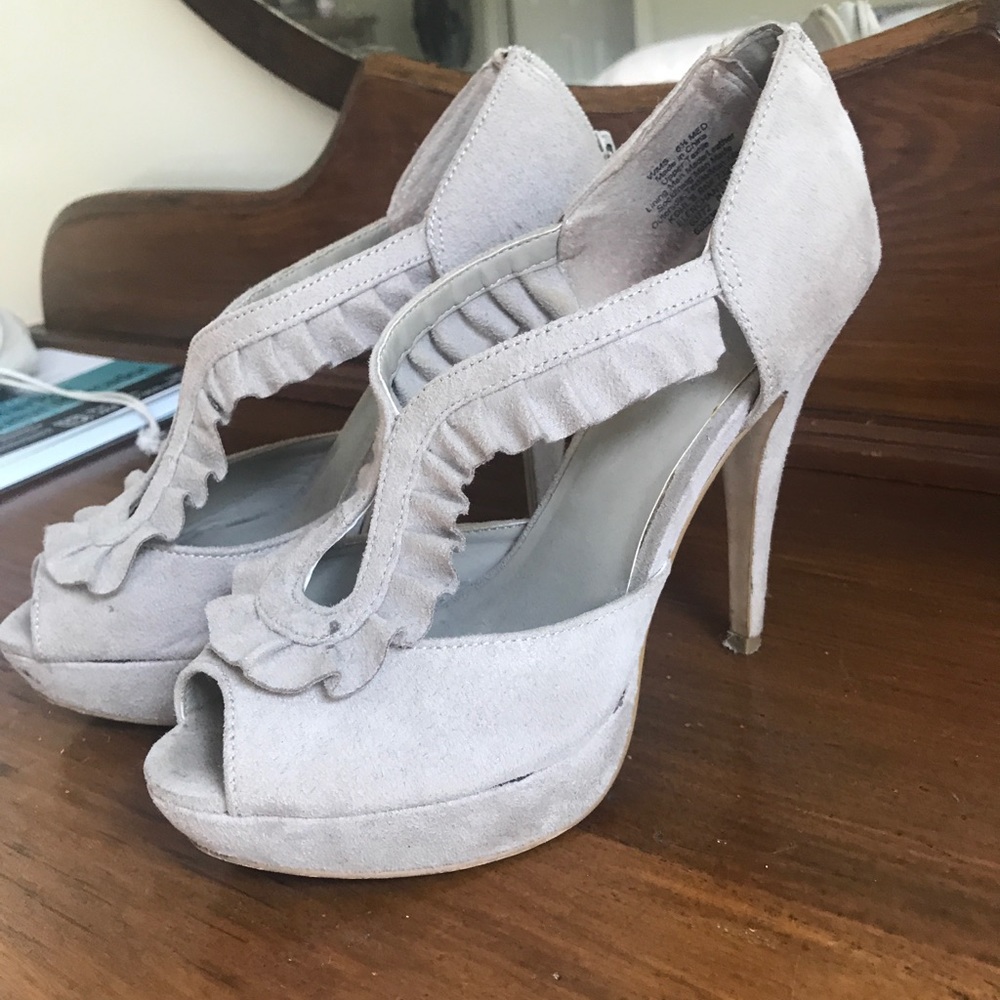 Suede heels