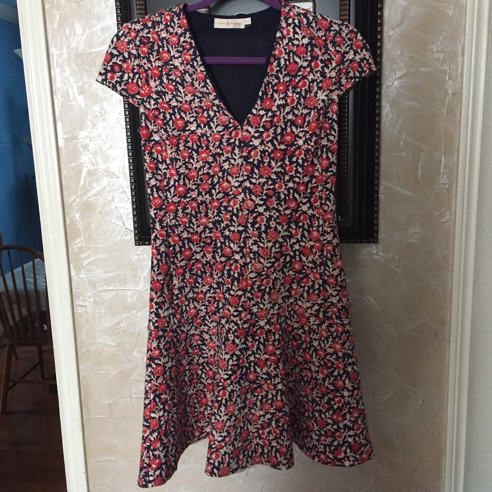 Tory Burch dropped waist cute floral dress Size XS