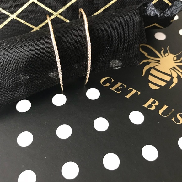 •Simply Chic• Pavé Threader Earrings - Picture 3 of 4