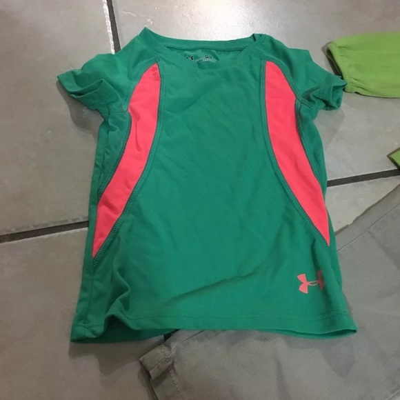 Bundle of little girl clothes - Picture 3 of 7