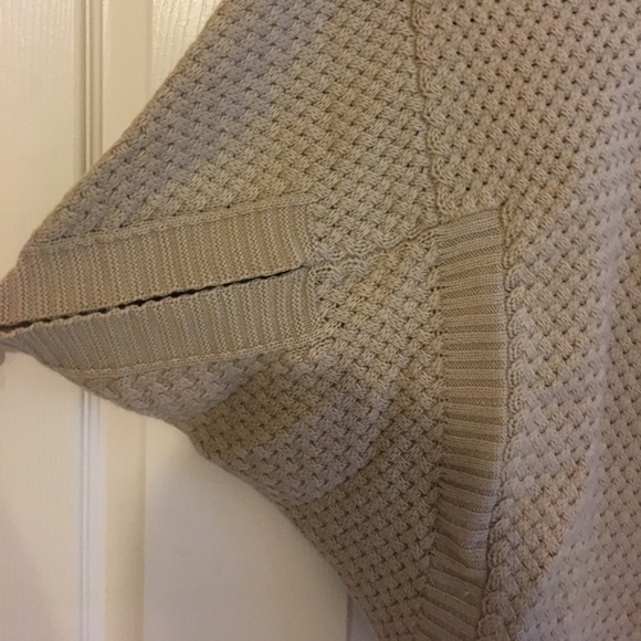 Oversized Sweater - Picture 2 of 4