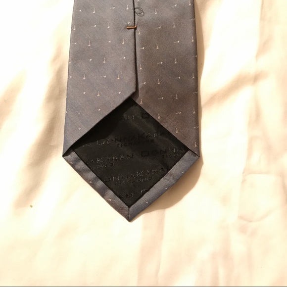 Vintage all silk grey Donna Karan tie - Picture 3 of 4