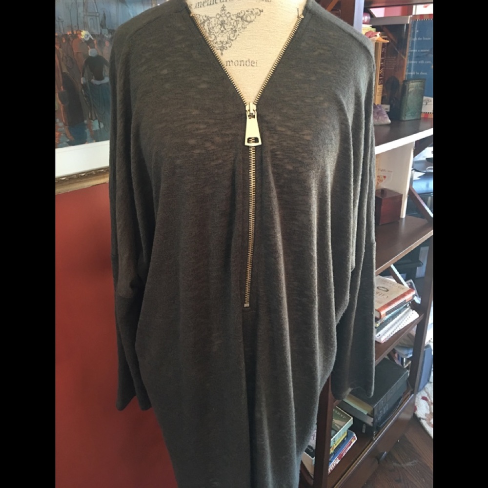 Alfani Dark Olive lightweight sweater w/ zipper