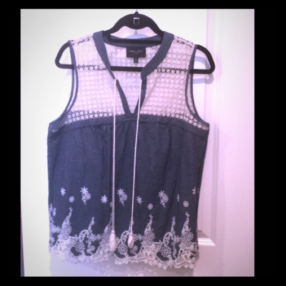 Crochet Detail Romeo & Juliet Couture Top