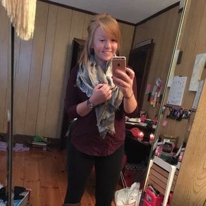 Meet your Posher, Melynda