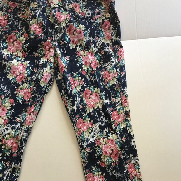 Melissa McCarthy Seven7 Pants - Seven7 Jeans NWT